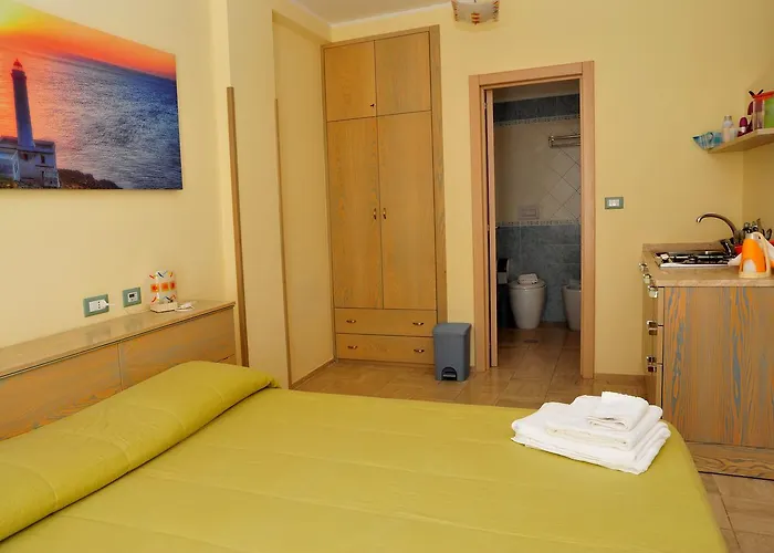 Cala Dei Normanni - Sulle Mura 4*