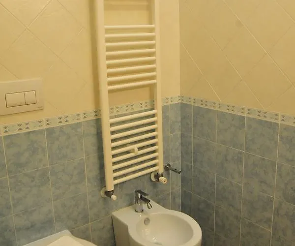 Гостьовий будинок Cala Dei Normanni - Sulle Mura